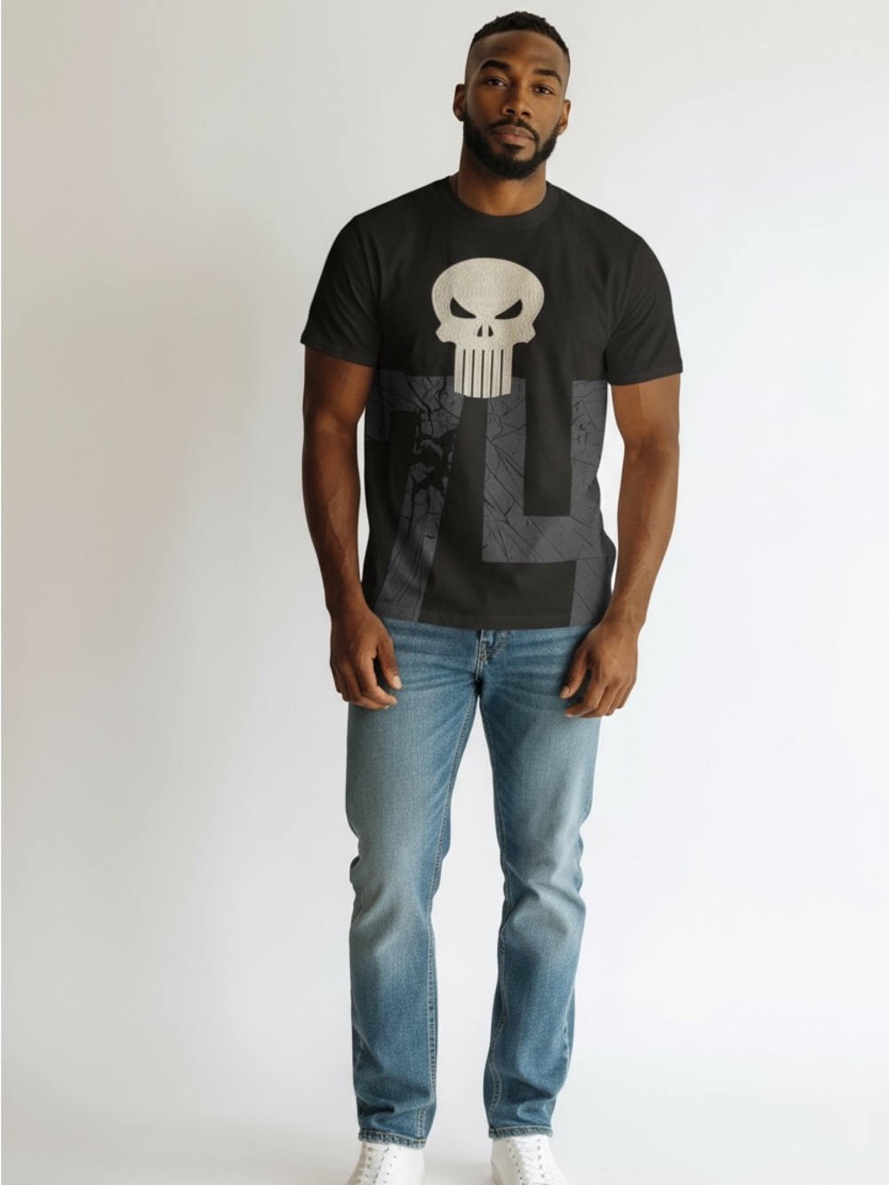 NWOT Official Marvel The Punisher Embroidered Skull Graphic T-Shirt - Men's M